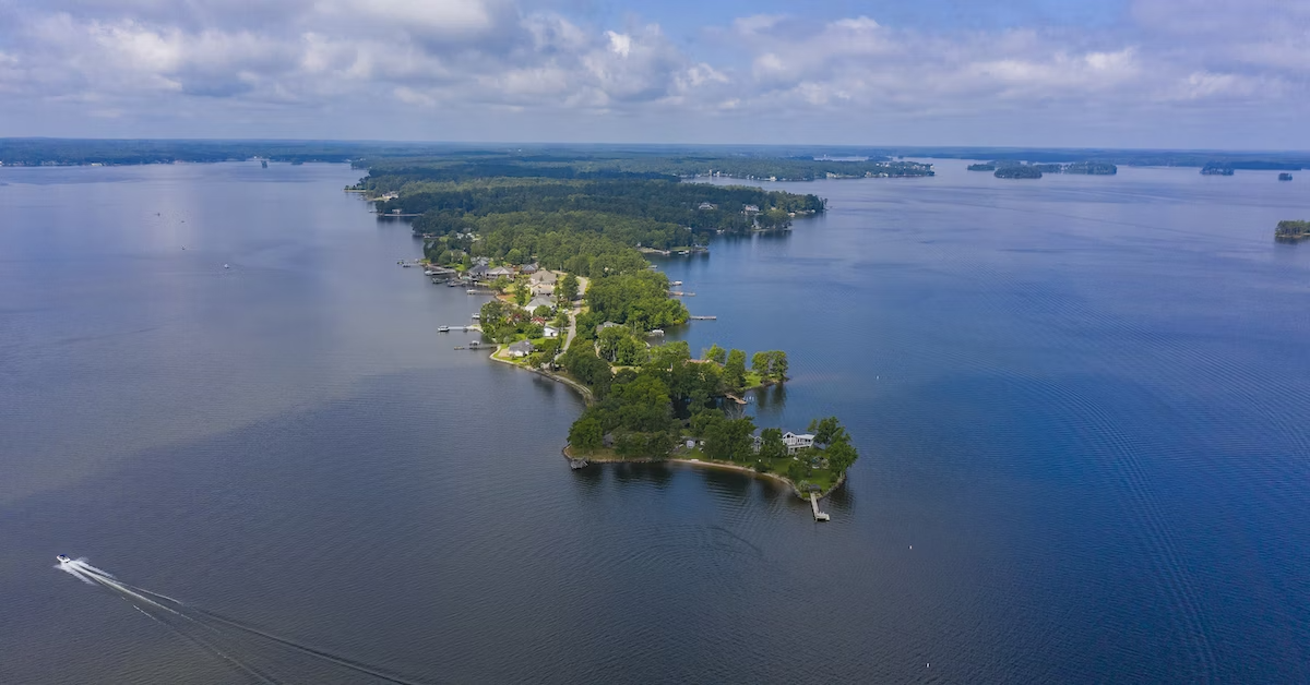 View of a penninsula on Lake Murray from the air on a partly cloudy day.
